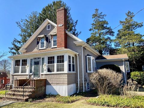 40 Castle Ave Fairhaven MA 02719