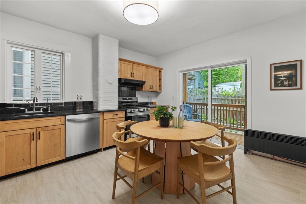 458 East 8th Street #1, Boston, MA Photo #5