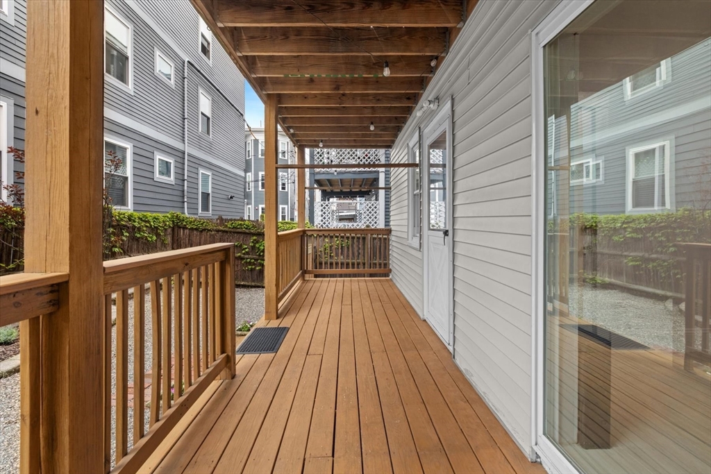 458 East 8th Street #1, Boston, MA Photo #17