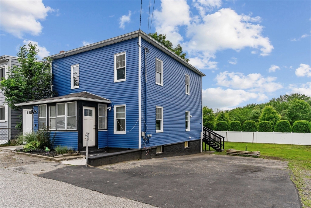 42 Fay St
