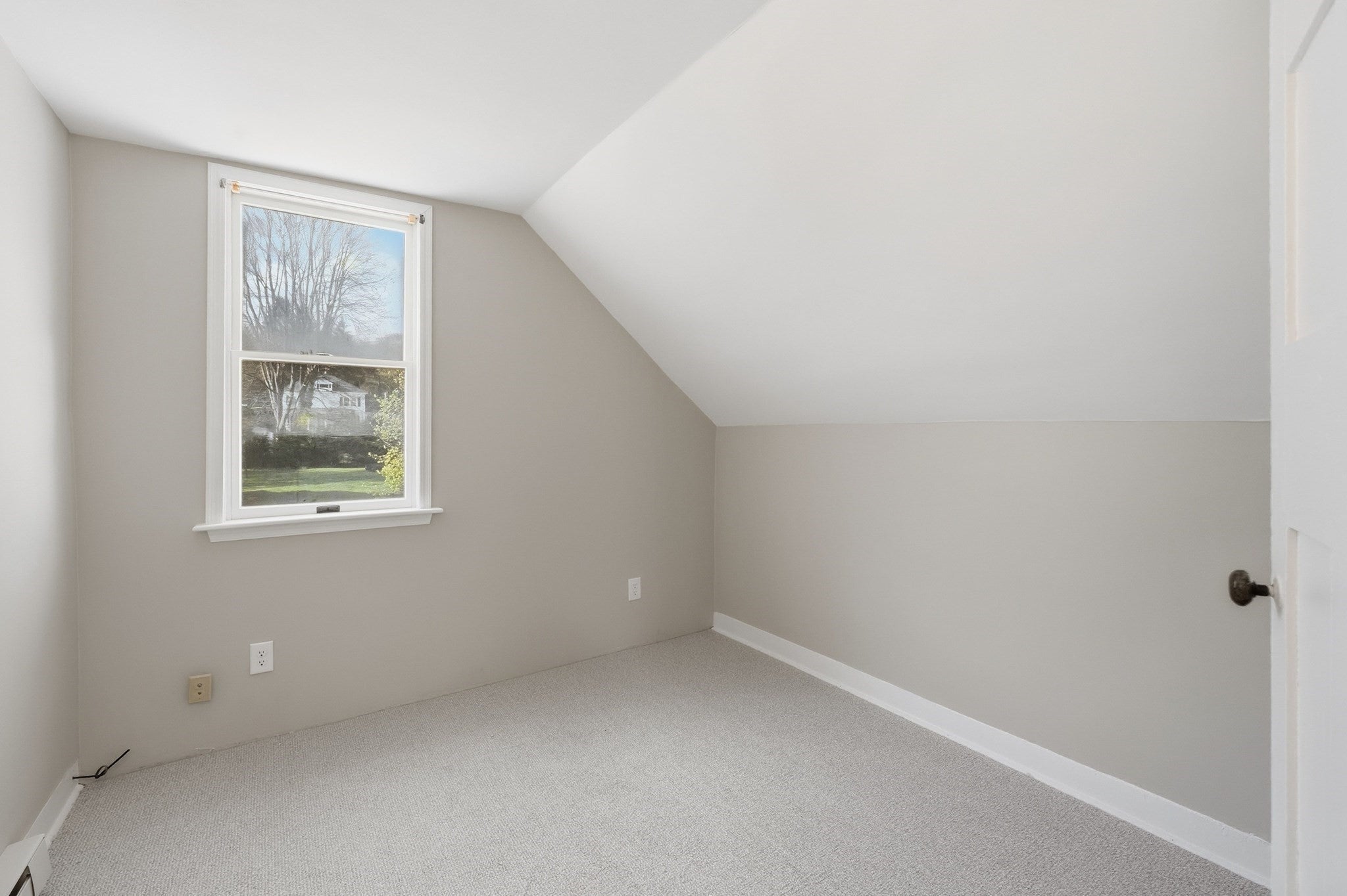 28 W Prescott St, Westford, MA, 28 W Prescott St, Westford, MA Photo #12