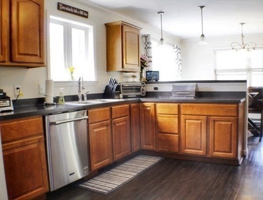 19 Chipman St, Clinton, MA, 19 Chipman St, Clinton, MA Photo #3