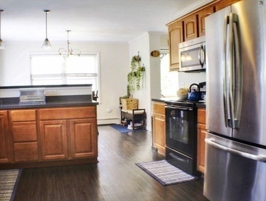 19 Chipman St, Clinton, MA, 19 Chipman St, Clinton, MA Photo #5
