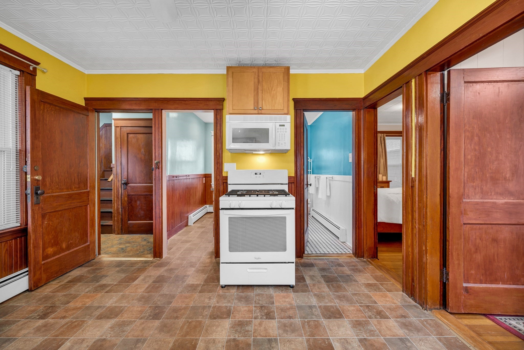 74-76 Sylvester Street, Lawrence, MA Photo #11