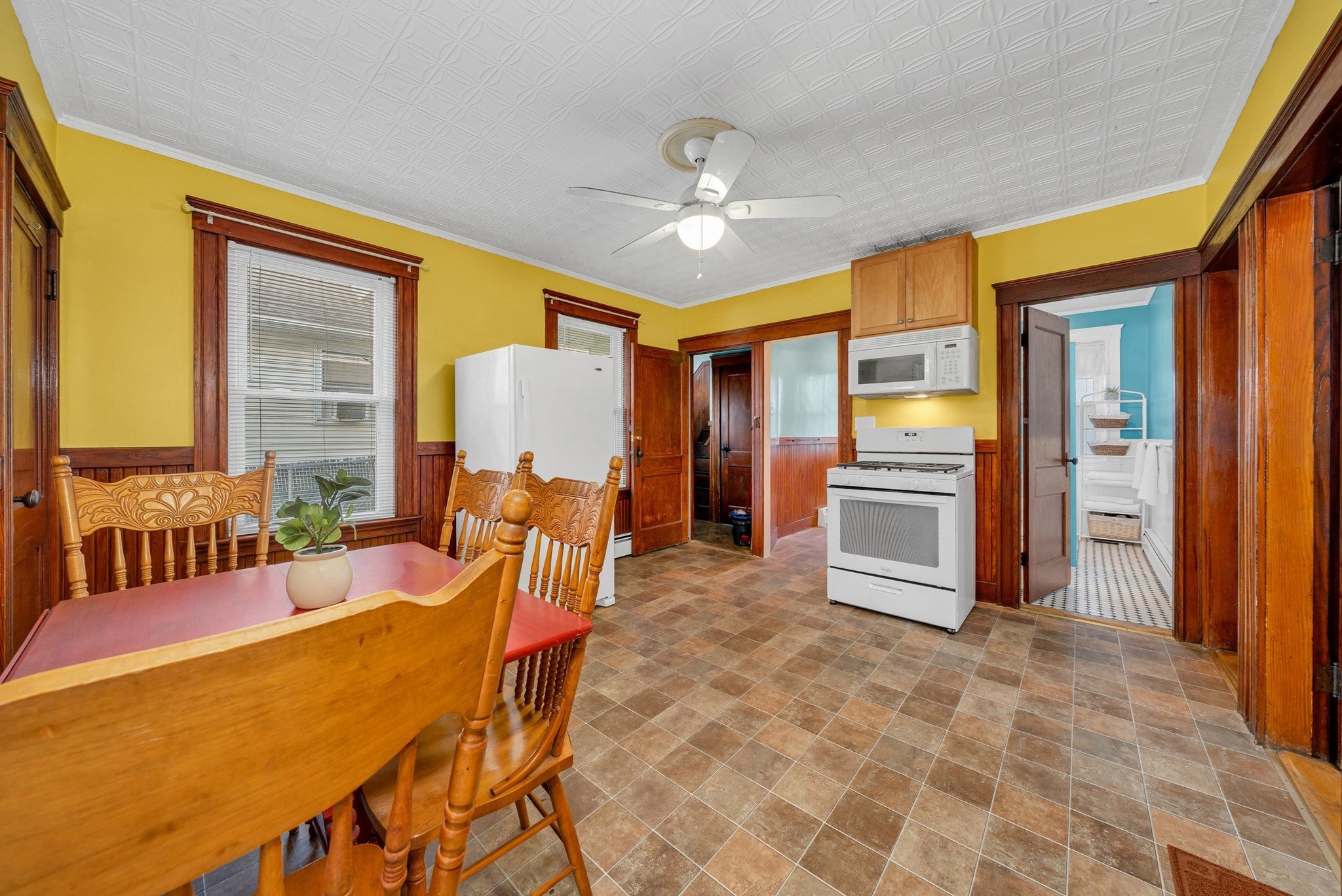 74-76 Sylvester Street, Lawrence, MA Photo #10