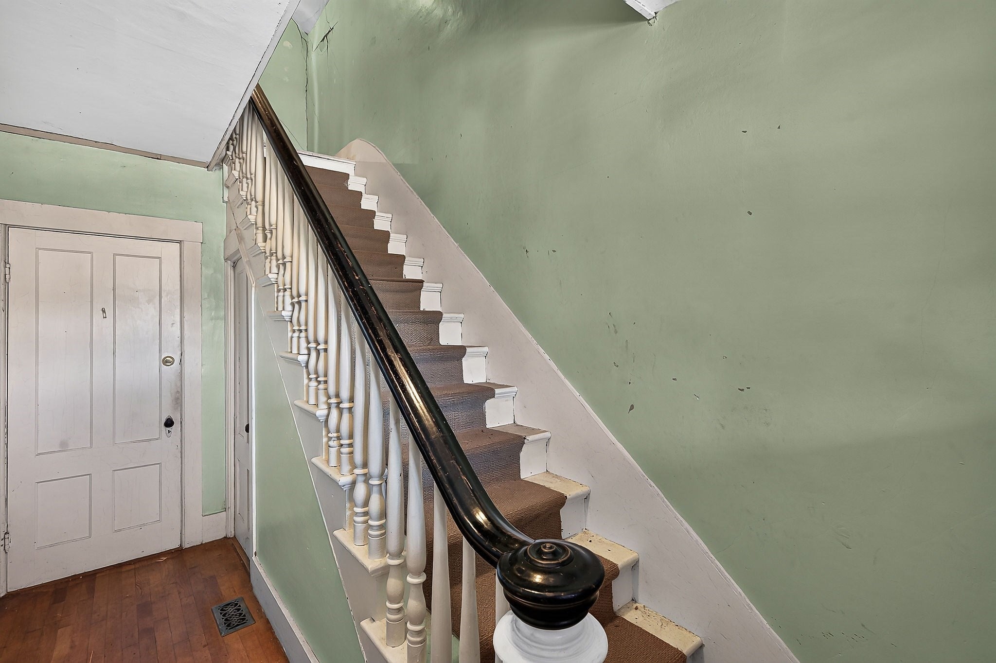 9 Fulton St, Fitchburg, MA Photo #15