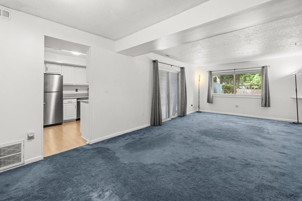 164 Greenbrook Dr #164, Stoughton, MA, 164 Greenbrook Dr #164, Stoughton, MA Photo #11