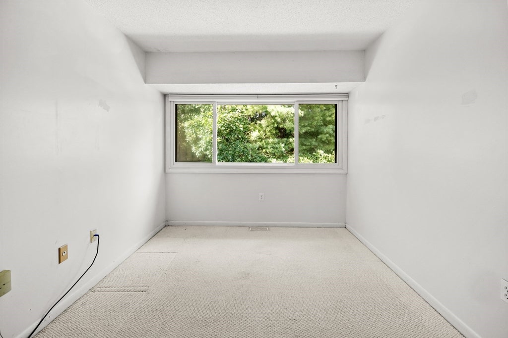 164 Greenbrook Dr #164, Stoughton, MA, 164 Greenbrook Dr #164, Stoughton, MA Photo #18