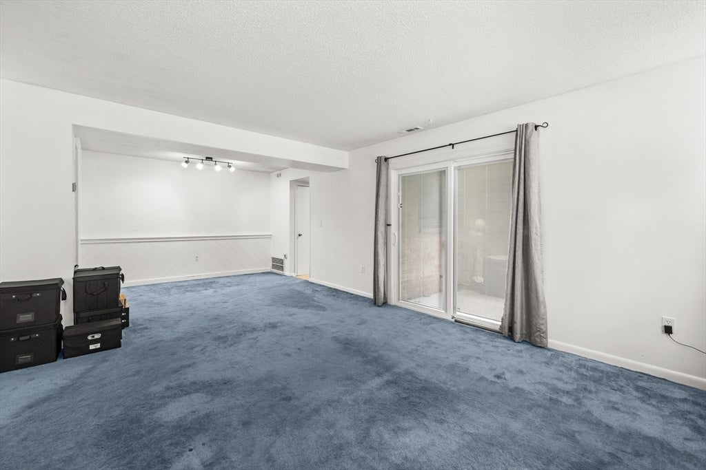 164 Greenbrook Dr #164, Stoughton, MA, 164 Greenbrook Dr #164, Stoughton, MA Photo #8