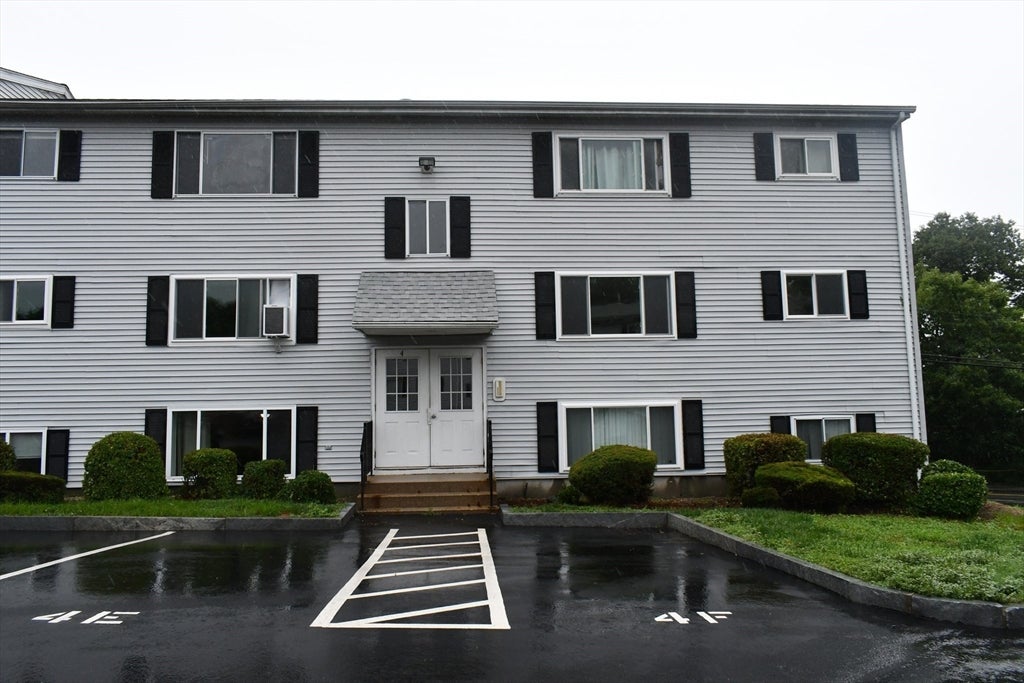 5455 N Main St 4A