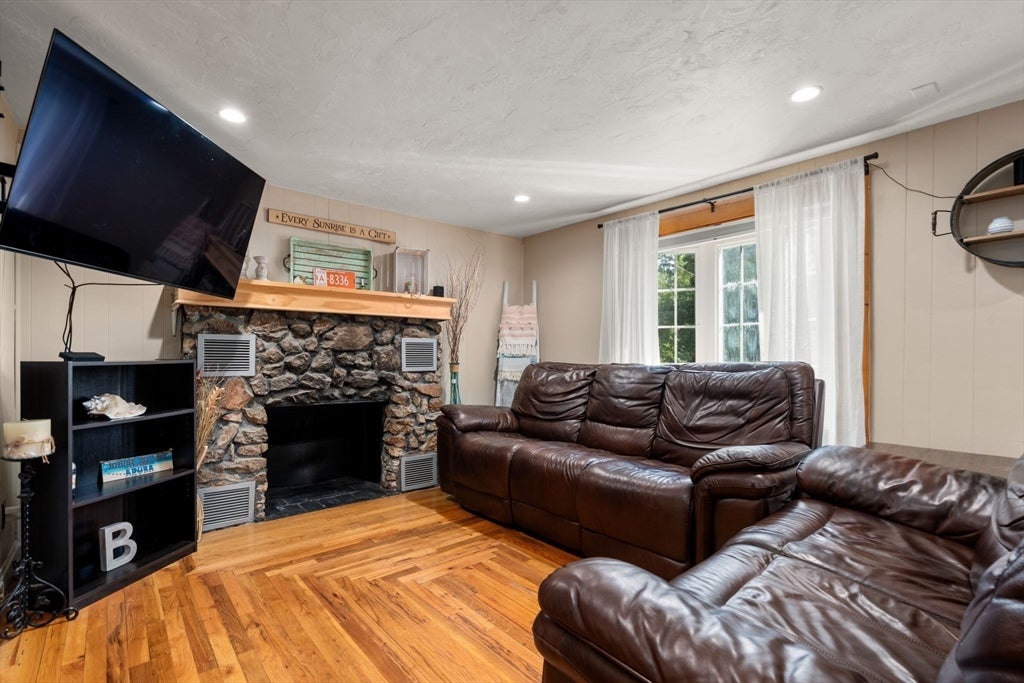 42 Pine Swamp
