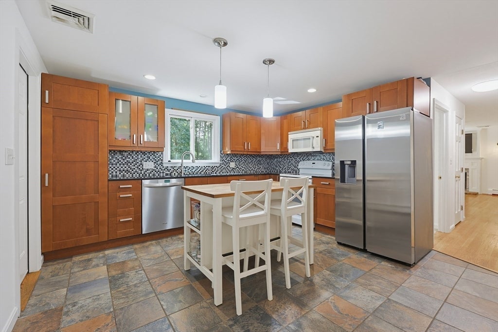 3 Brewster Road, Norfolk, MA, 3 Brewster Road, Norfolk, MA Photo #7