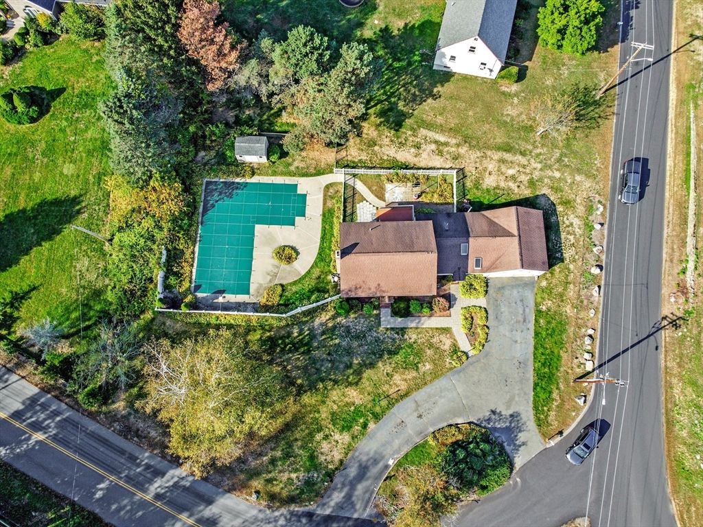 165 Elliott St