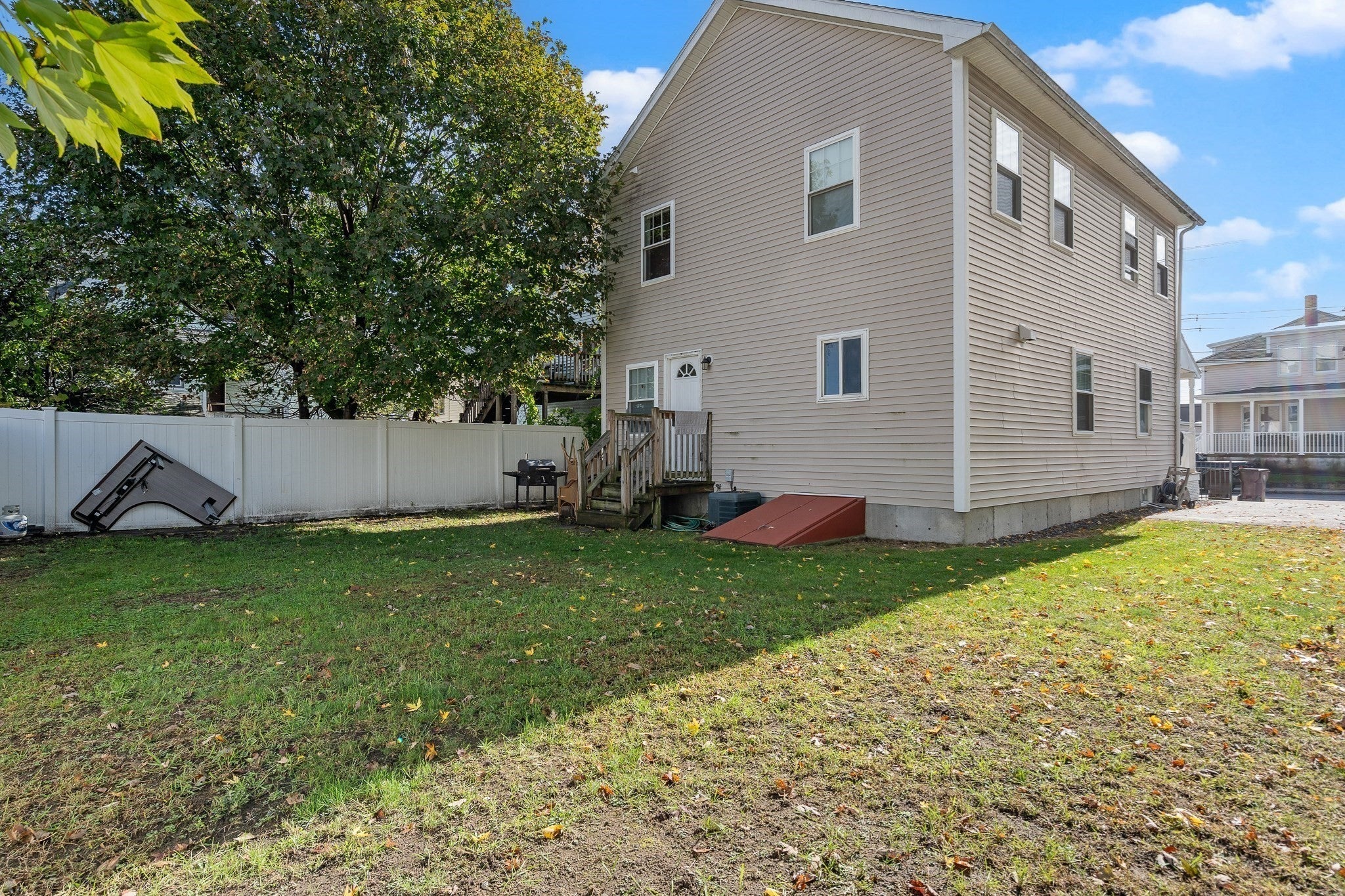 11 Blossom St, Lowell, MA, 11 Blossom St, Lowell, MA Photo #26