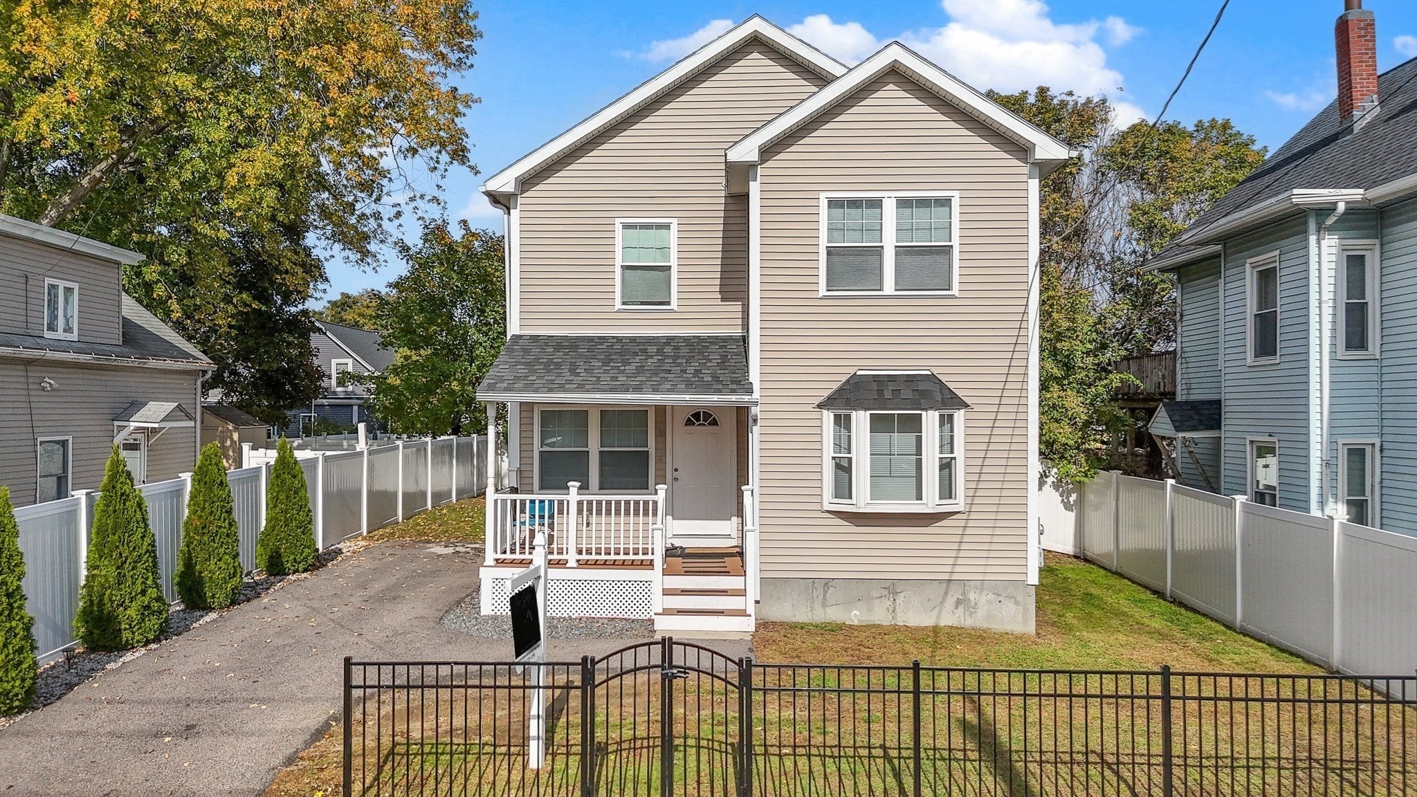 11 Blossom St, Lowell, MA, 11 Blossom St, Lowell, MA Photo #1