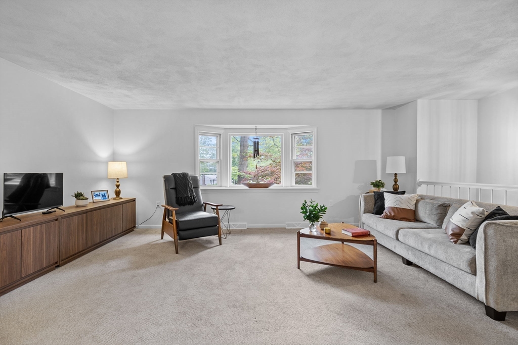 23 Eastview Ave