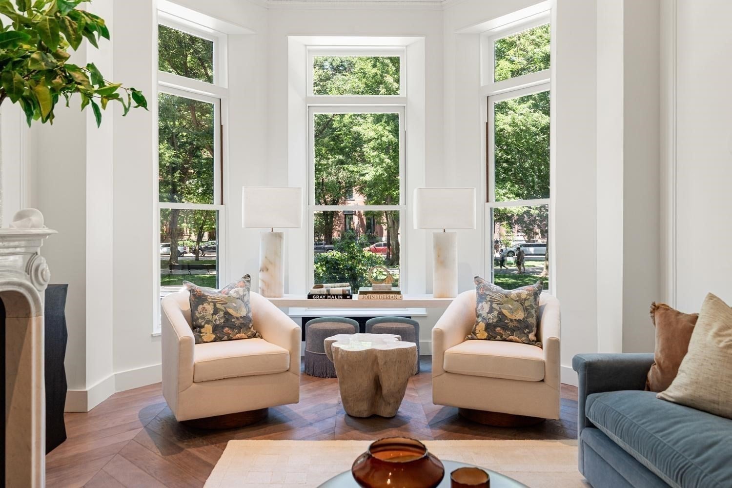 262 Commonwealth Ave 1B