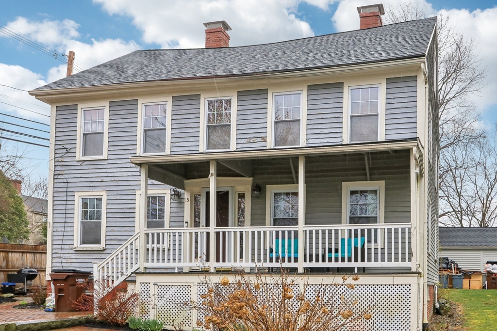 15 Andover St