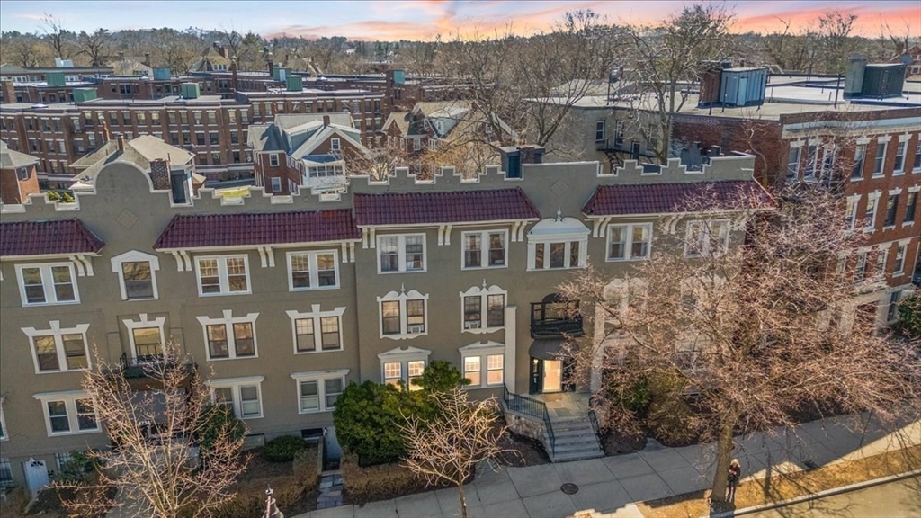 1742 Commonwealth Ave 2