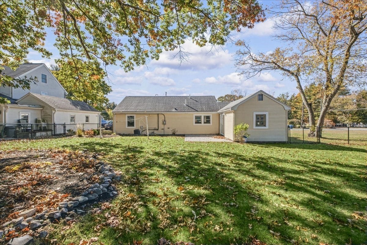 13 Oakdale Road, Canton, MA Photo #25