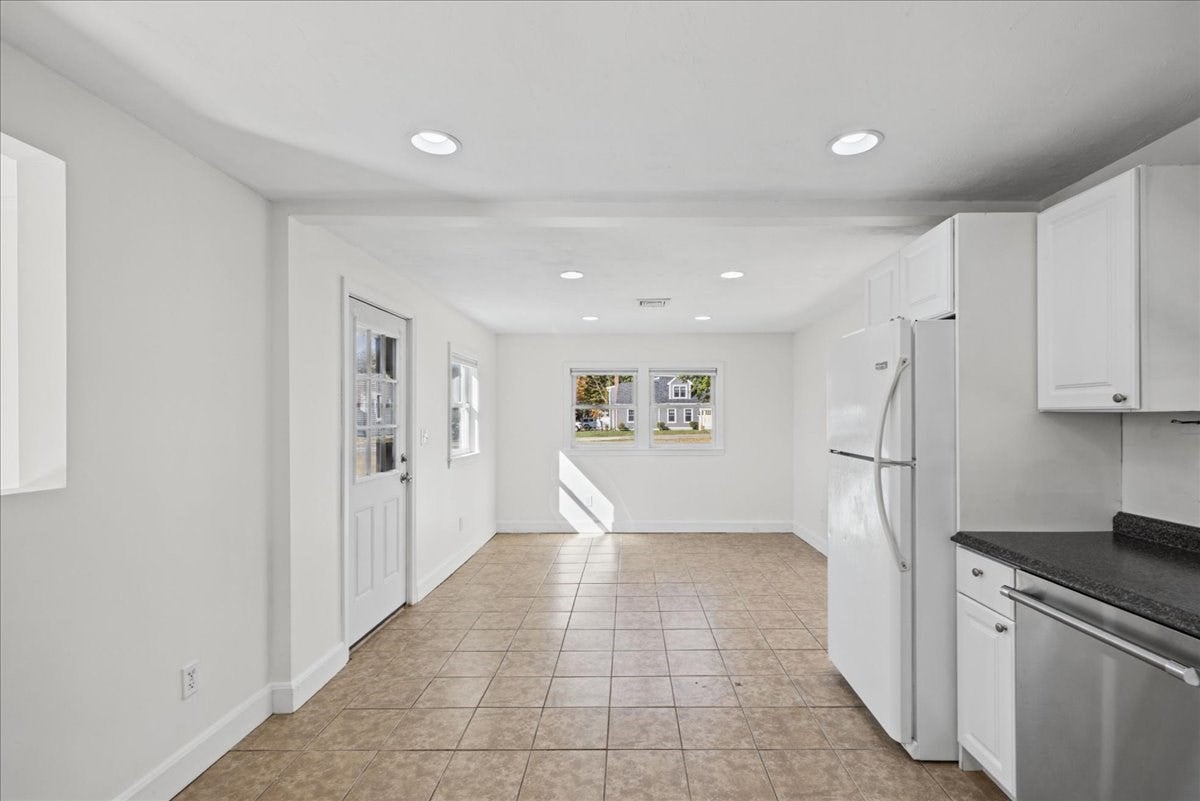 13 Oakdale Road, Canton, MA Photo #10