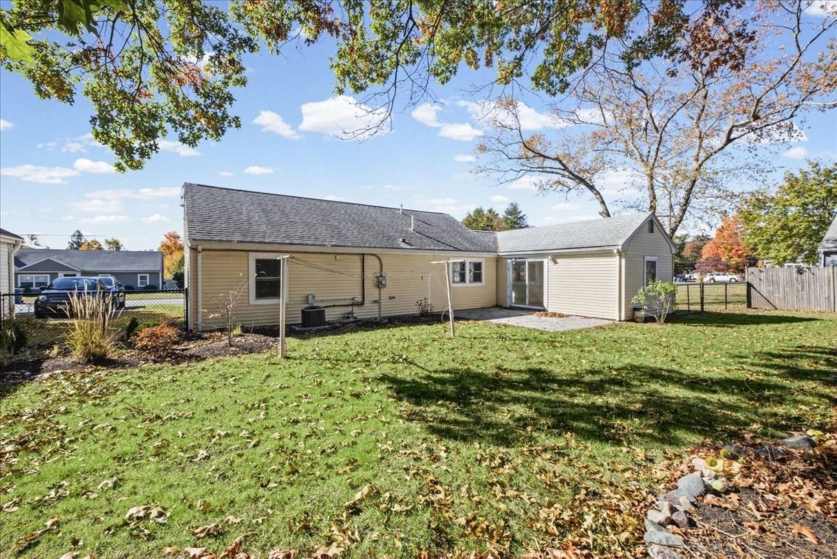 13 Oakdale Road, Canton, MA Photo #27