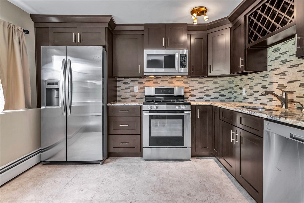 55 Fernview Ave 8