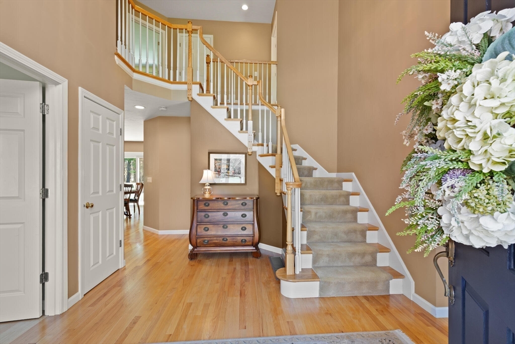 20 Comstock Dr
