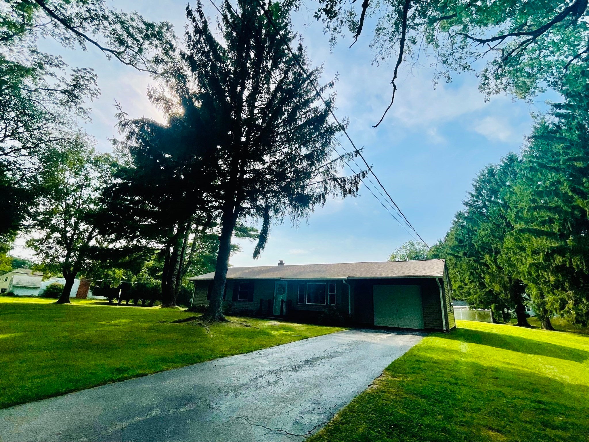597 Old Warren Rd