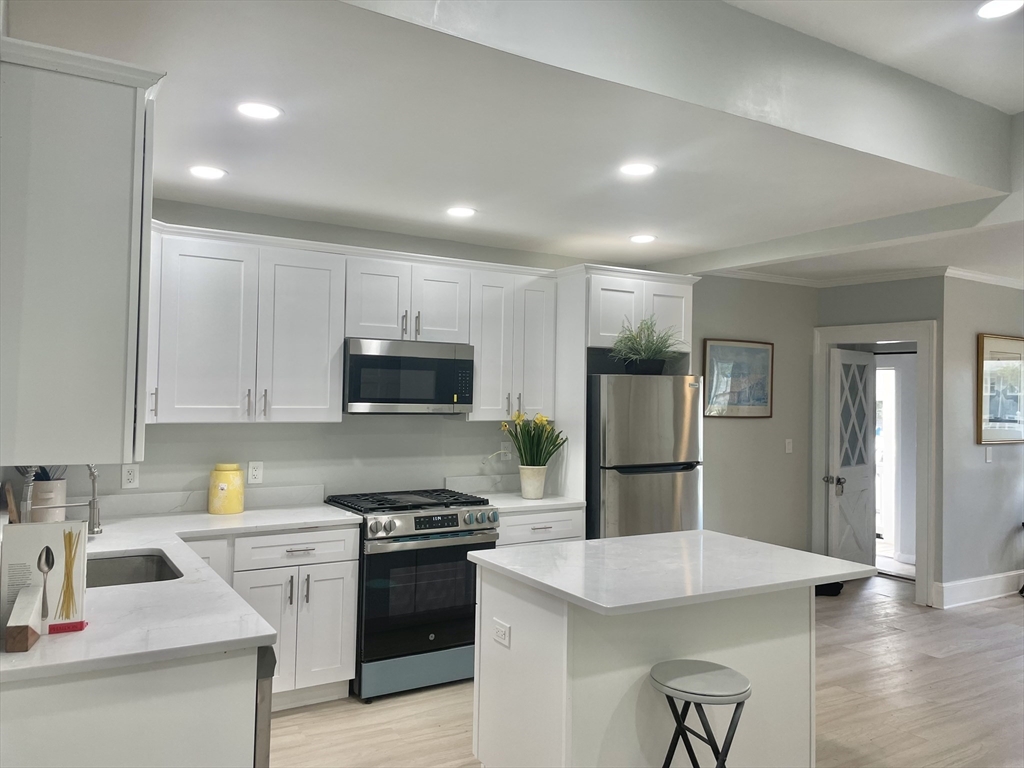 43 Aubin St 1