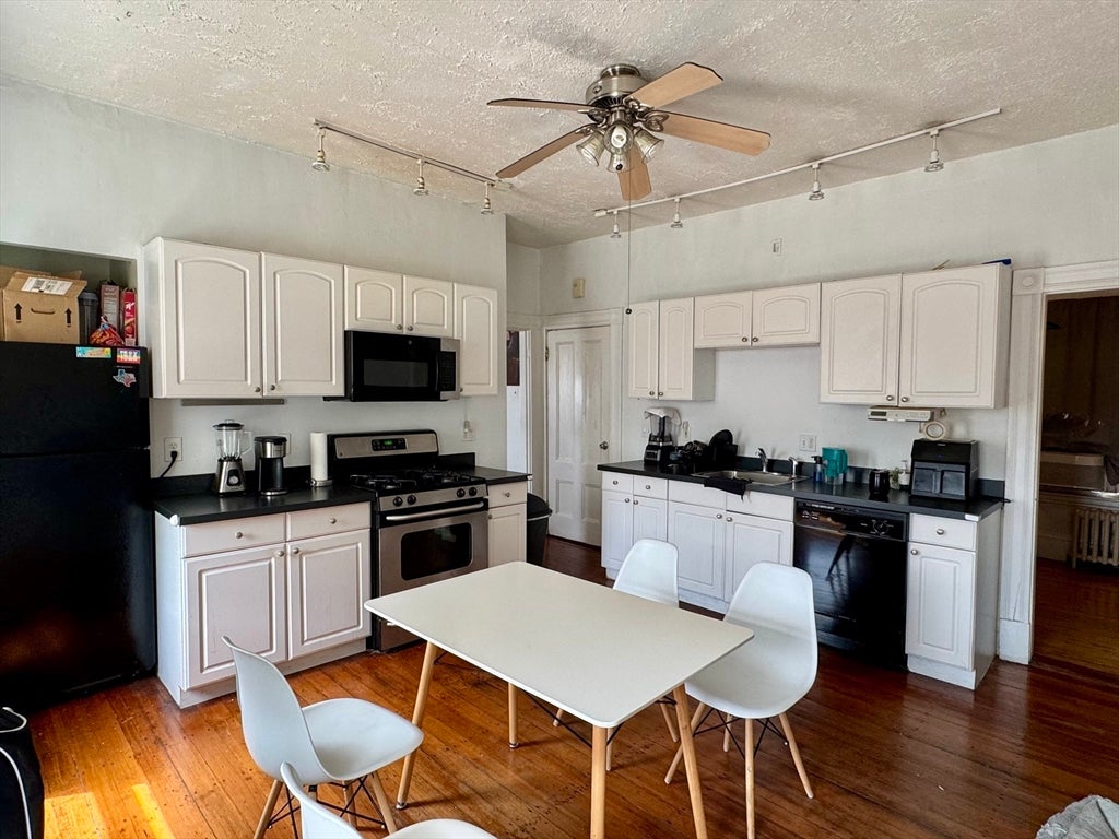 172 Putnam Street #2, Boston, MA Photo #3