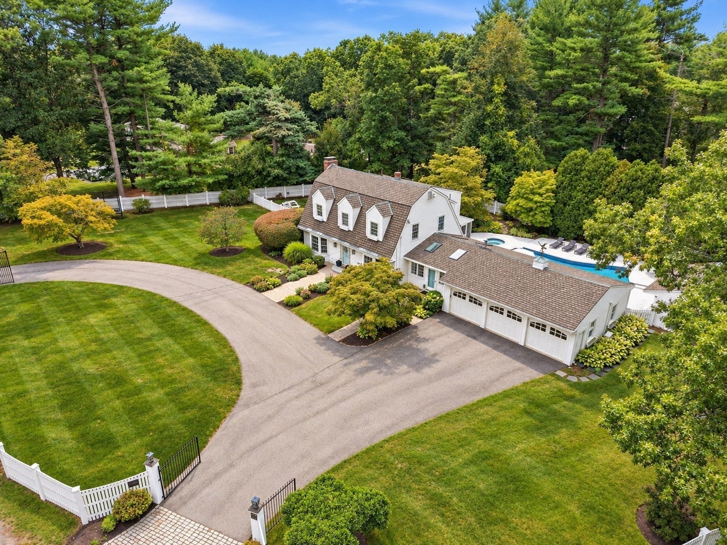 Photo: 276 Andover St, Andover, MA Photo: 276 Andover St, Andover, MA