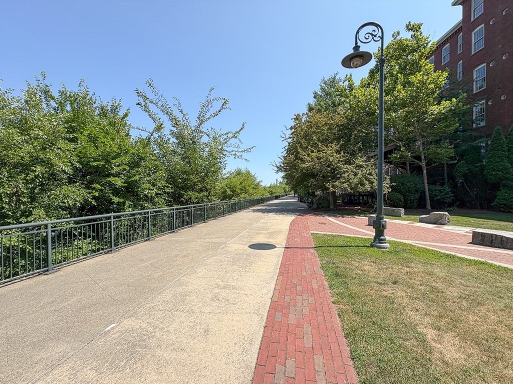35 Riverwalk Way #R222, Lowell, MA Photo #20