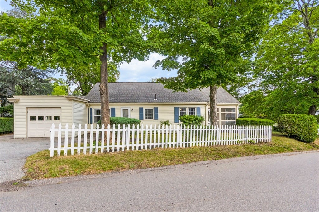2 Hunting St, North Attleboro, MA, 2 Hunting St, North Attleboro, MA Photo #20