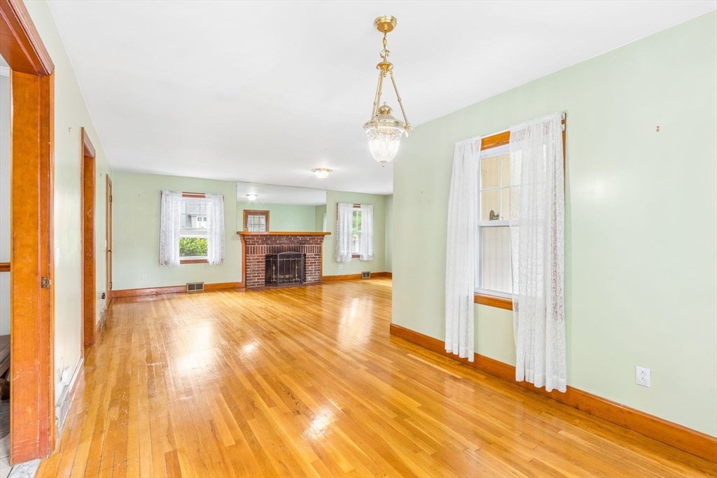 2 Hunting St, North Attleboro, MA, 2 Hunting St, North Attleboro, MA Photo #5