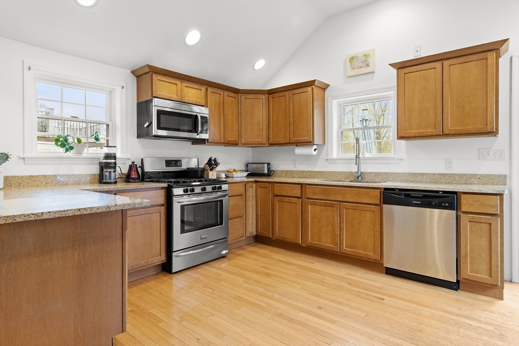 229 Highland St