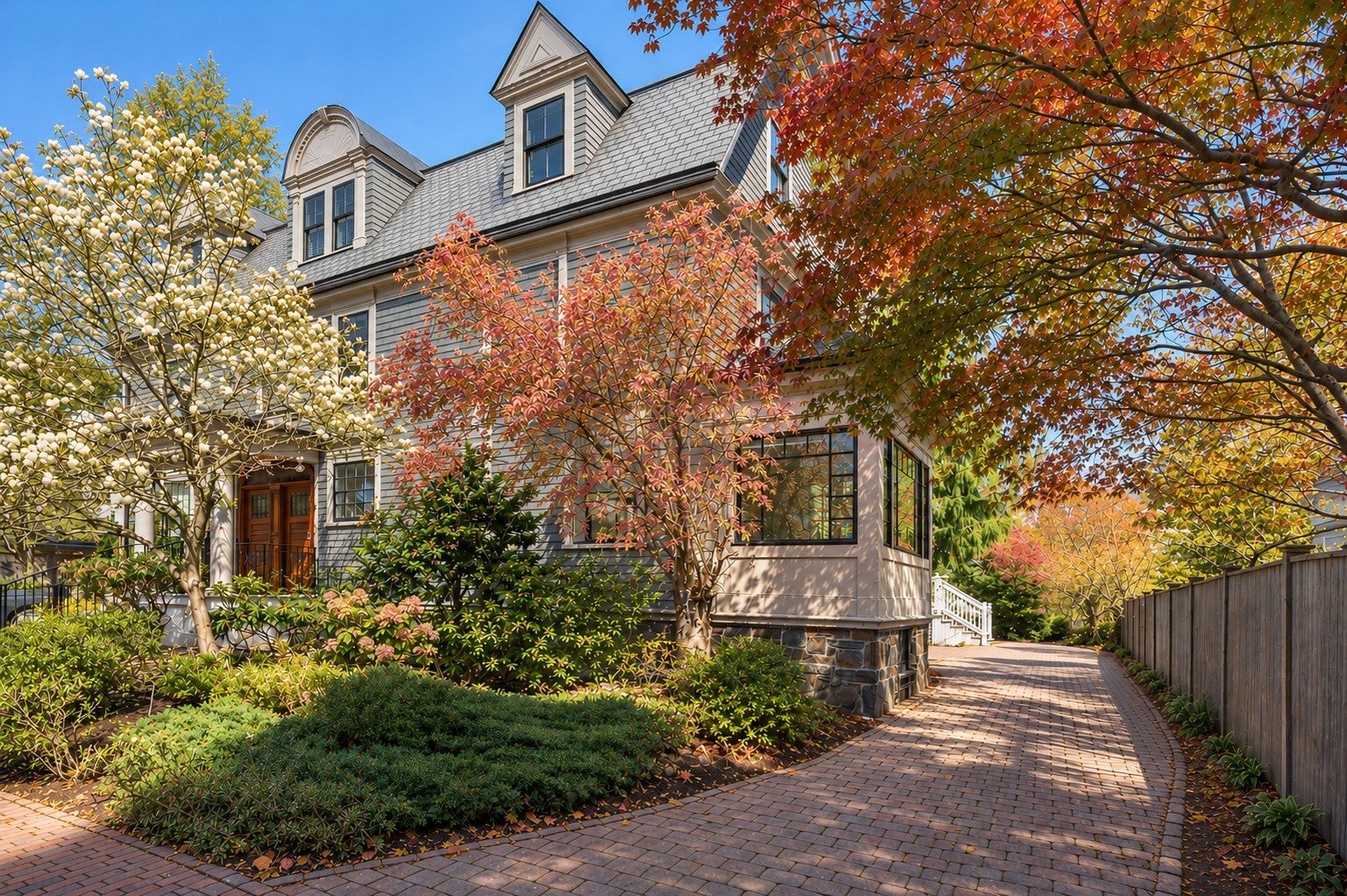 Photo of 9 Farrar Street, Cambridge, MA