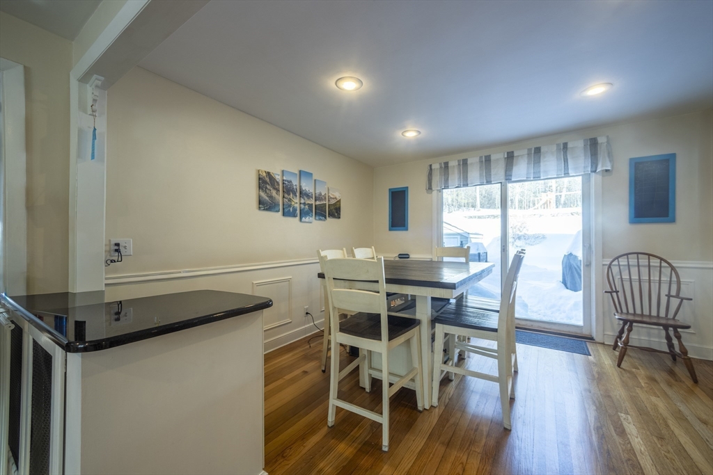 94 Boxford St