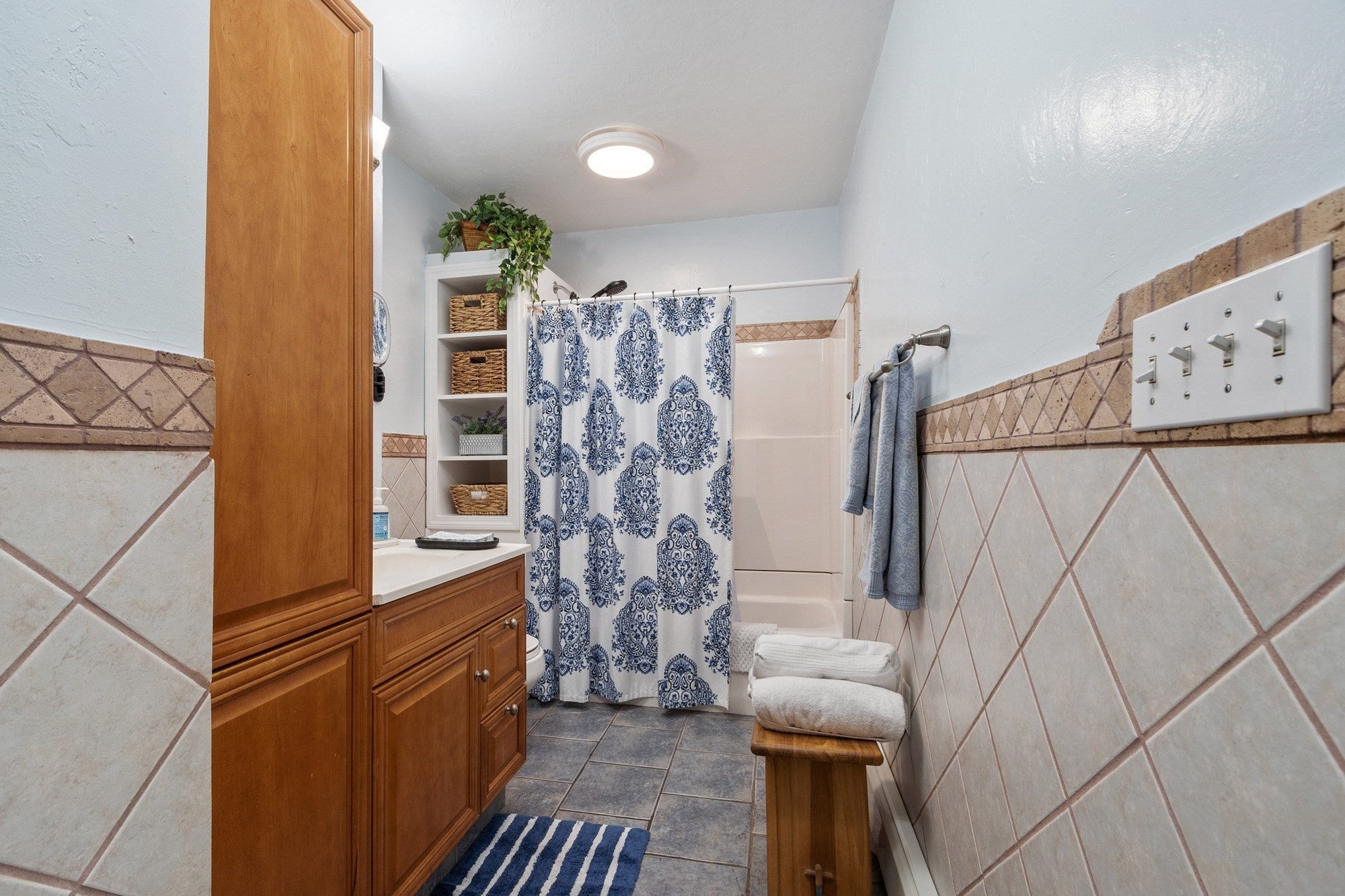 10 Byron St, Haverhill, MA, 10 Byron St, Haverhill, MA Photo #28