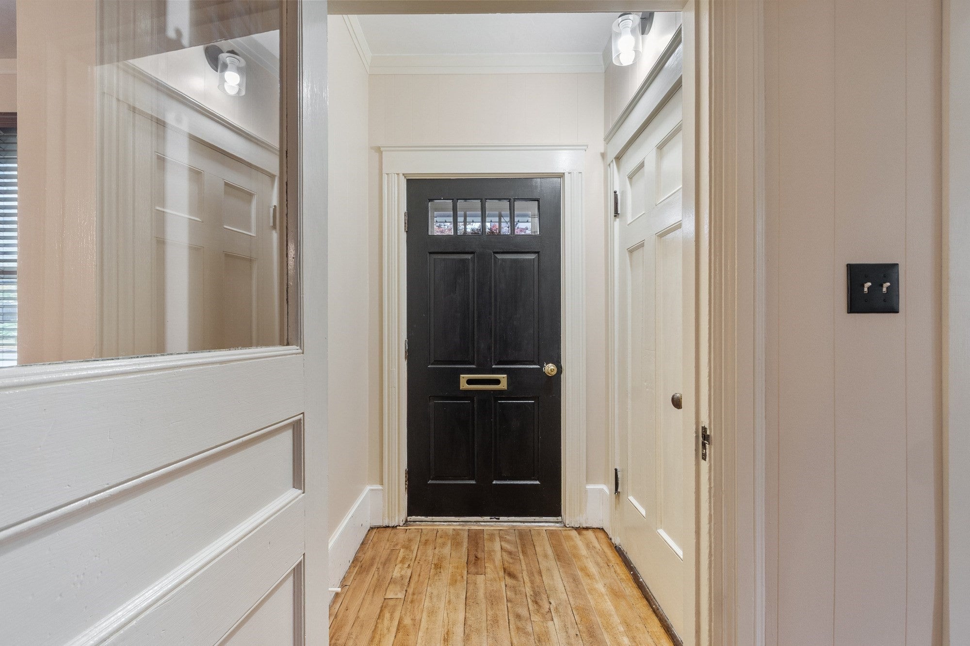 10 Byron St, Haverhill, MA, 10 Byron St, Haverhill, MA Photo #5
