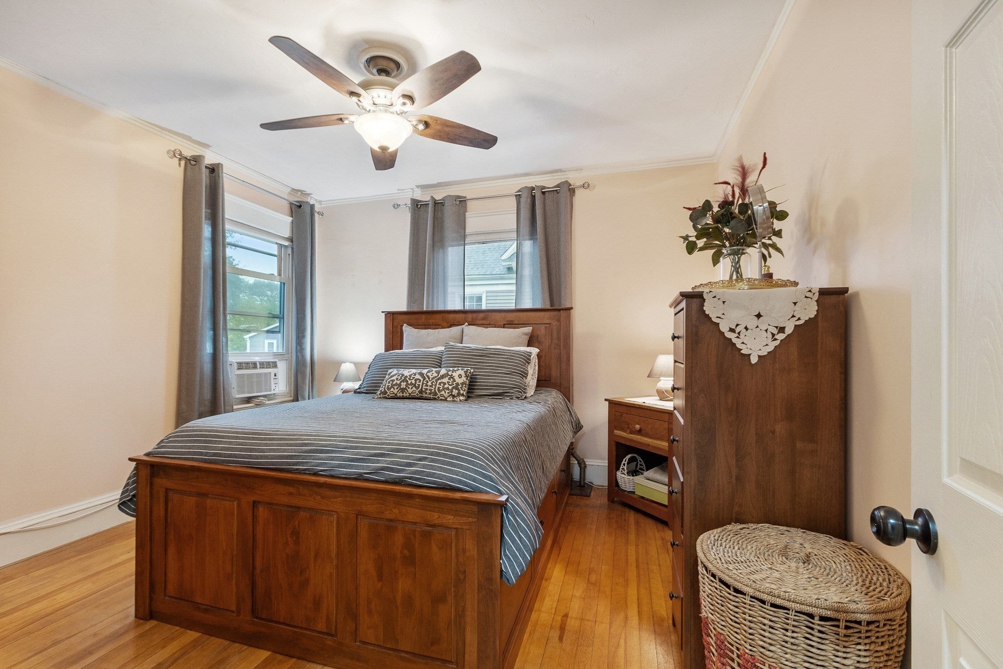 10 Byron St, Haverhill, MA, 10 Byron St, Haverhill, MA Photo #26