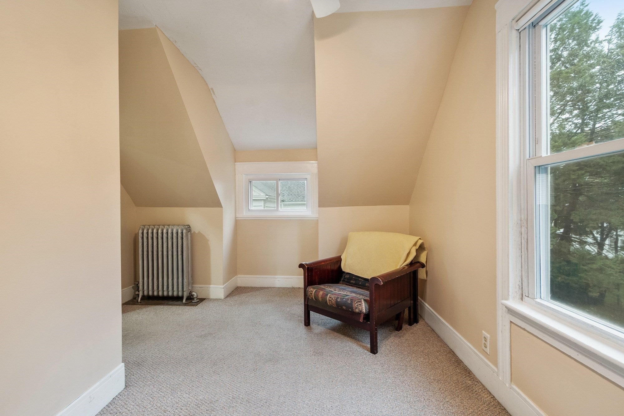 10 Byron St, Haverhill, MA, 10 Byron St, Haverhill, MA Photo #32
