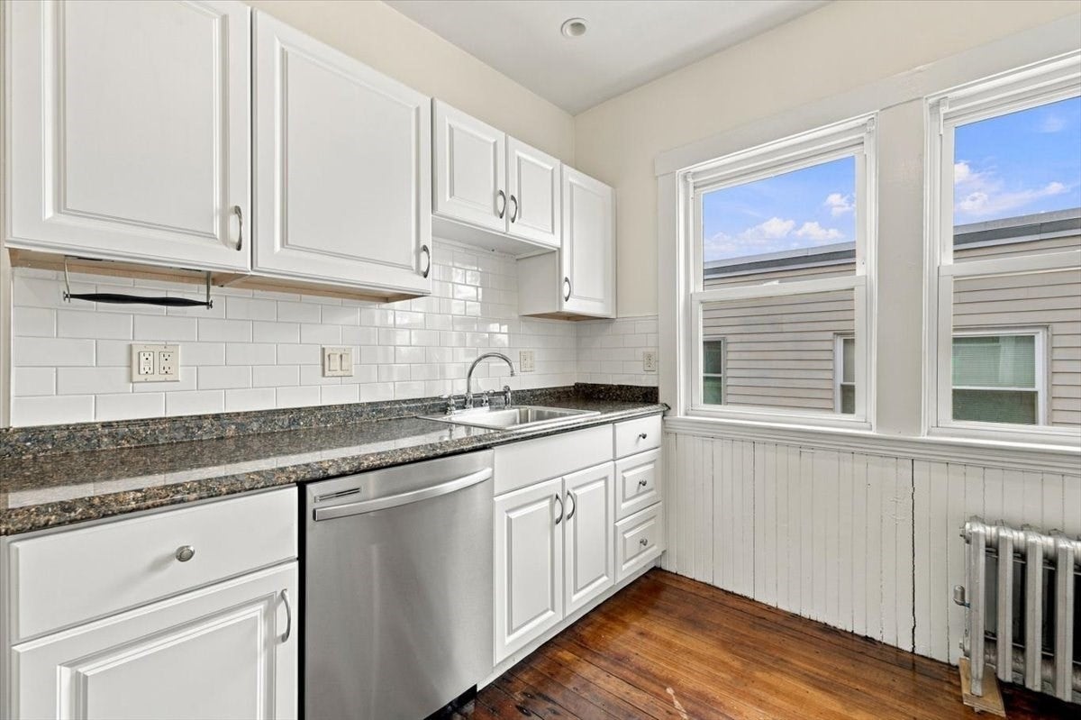 52 Percival St