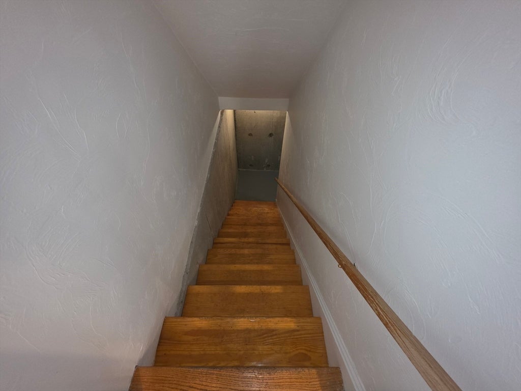 958 Warren Ave #8, Brockton, MA Photo #23