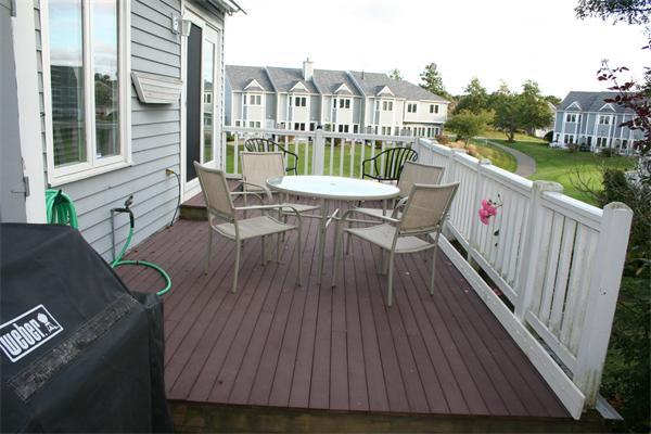 110 Westcliff Dr 110