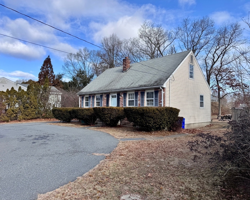 18 Oak Avenue