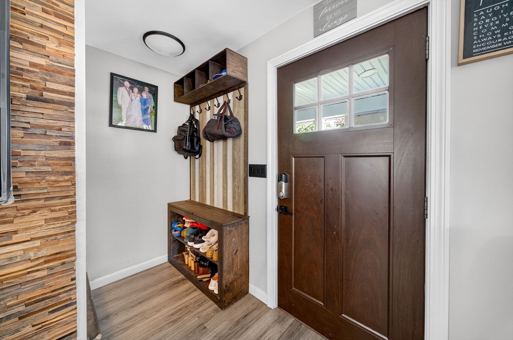 29 Edgemere Dr