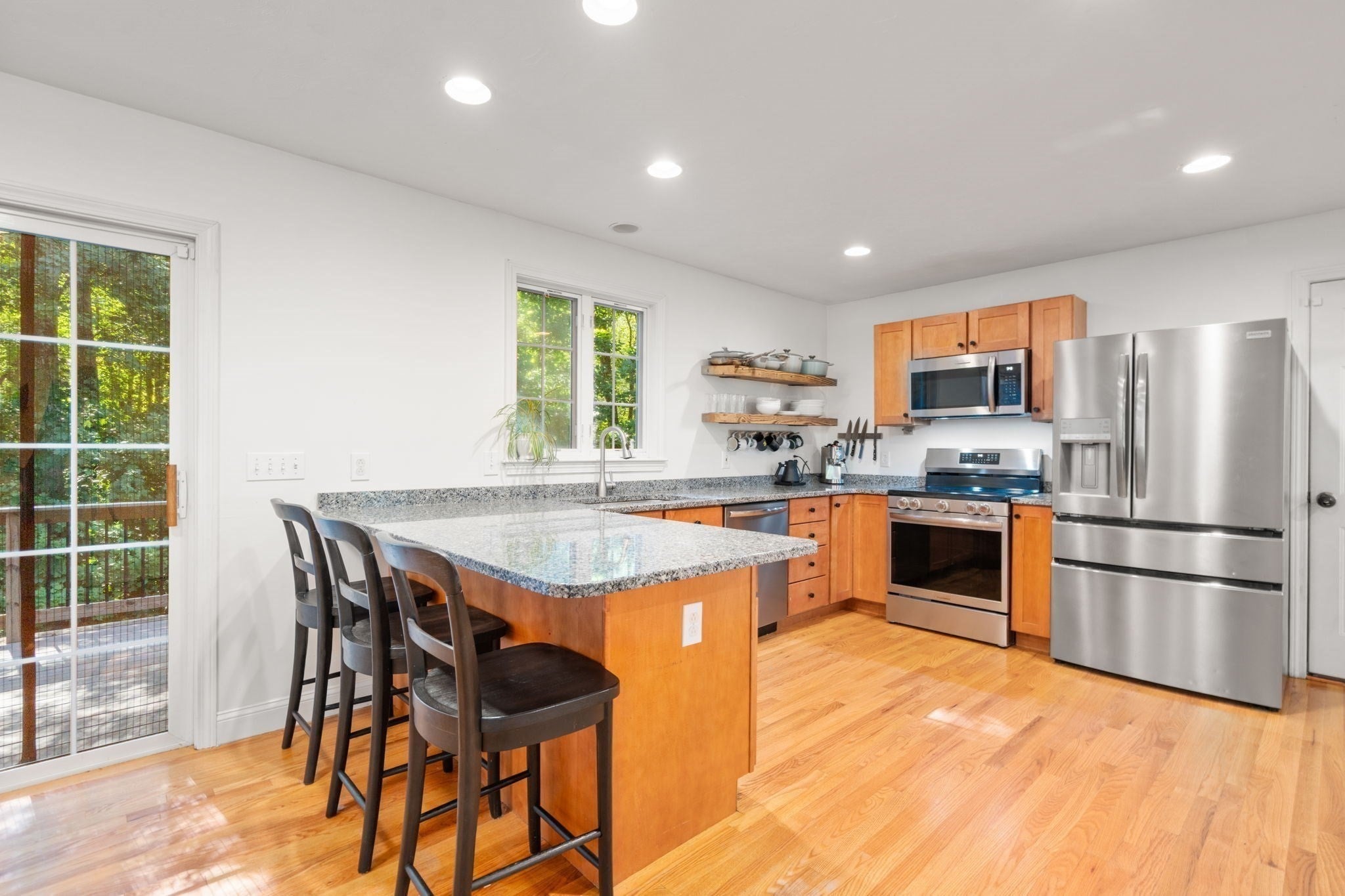 53 E Baylies Road, Charlton, MA, 53 E Baylies Road, Charlton, MA Photo #9