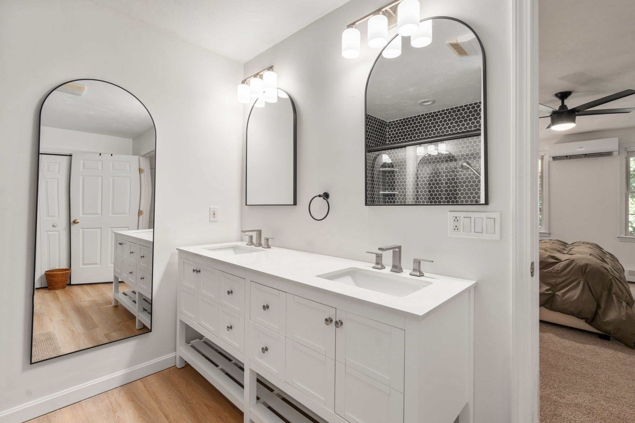 53 E Baylies Road, Charlton, MA, 53 E Baylies Road, Charlton, MA Photo #22