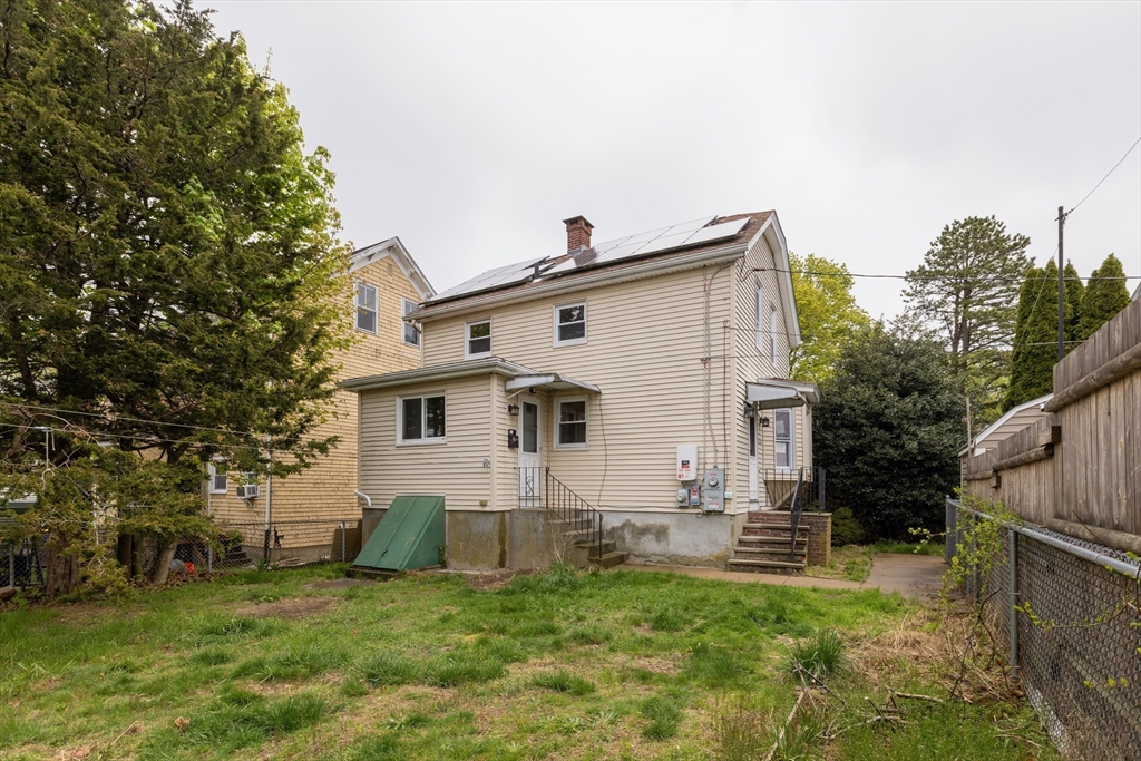 518 Snell St